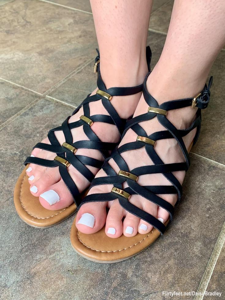Ready for summer & sandals